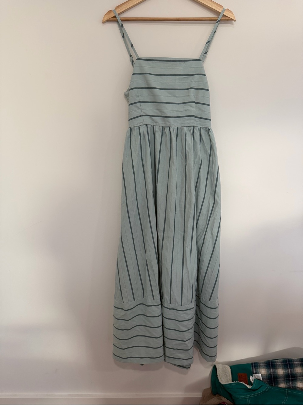 Green and blue long casual dress smocking back and peak a bo back NWT